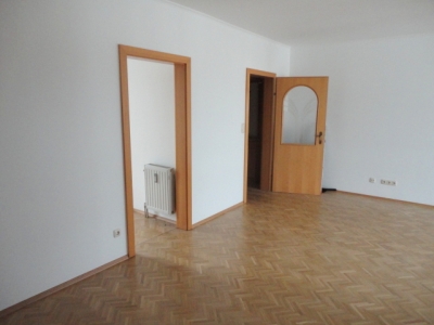 http://www.nuesslein-immobilien.at/data/image/thumpnail/image.php?image=200/nuesslein_immobilien_article_3842_0.jpg&width=400
